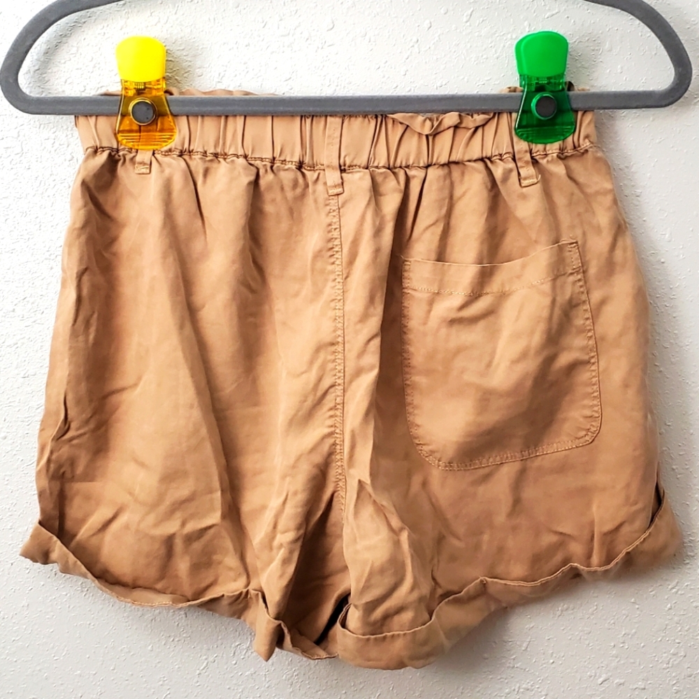 Aerie Paper Bag Style Brown Shorts Pockets Cuffs Elastic Waist Womens Small - Picture 2 of 4